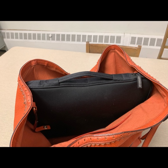 Burberry leather bag - Picture 8 of 15